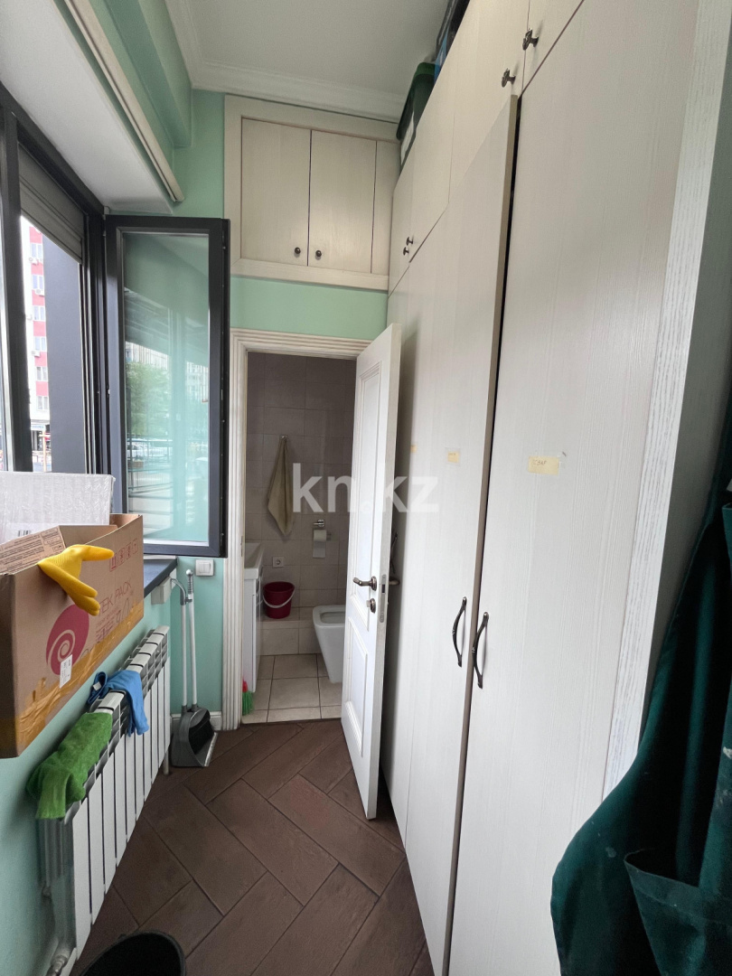 Продажа , 100 м², мкр. Аксай-4, дом  119 - ул. Жубанова в Алматы - фото 9