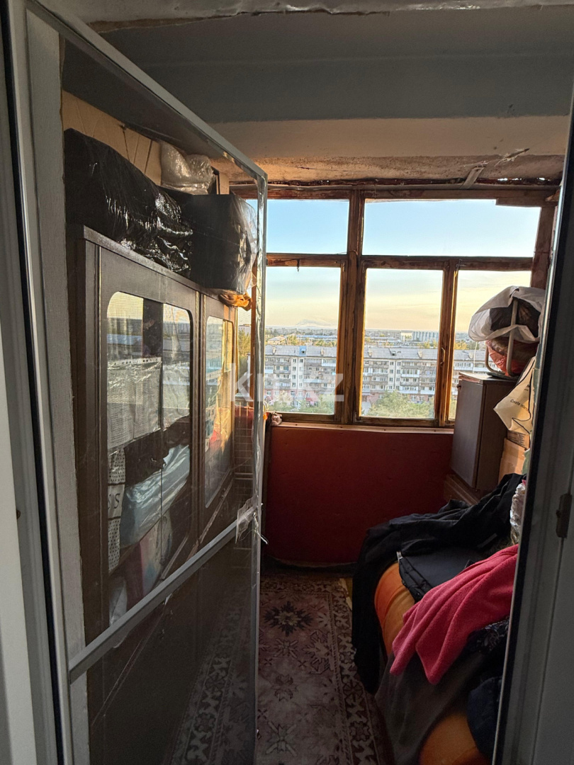 Продажа 3-комнатной квартиры, 56.9 м², пр. Строителей, дом  25 в Караганде - фото 5