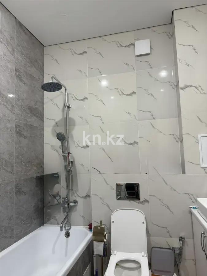 Продажа 2-комнатной квартиры, 57 м², ул. Мухамедханова, дом  12 в Астане - фото 4