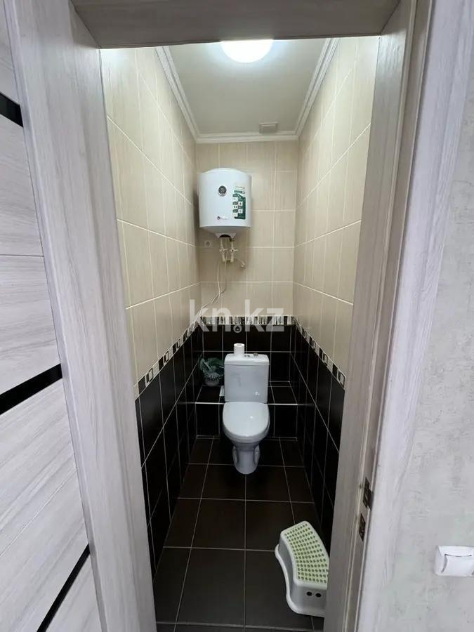 Продажа 2-комнатной квартиры, 65 м², пр. Шахтеров, дом  5/1 в Караганде - фото 5