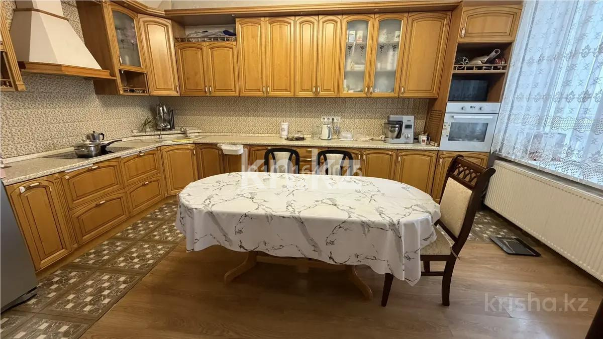 Продажа 4-комнатной квартиры, 200 м² в Астане - фото 4