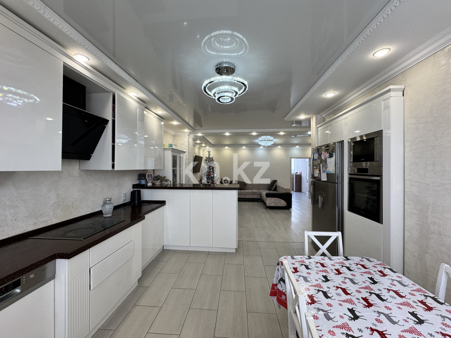 Продажа 3-комнатной квартиры, 110.5 м² в Караганде - фото 8