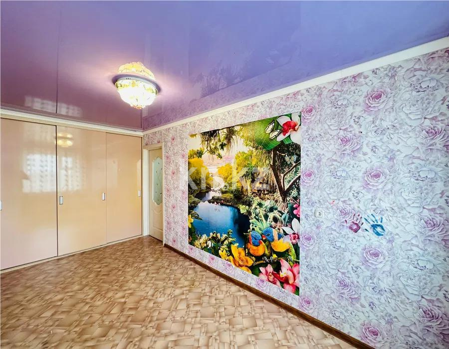 Продажа 3-комнатной квартиры, 60 м² в Шахтинске - фото 3