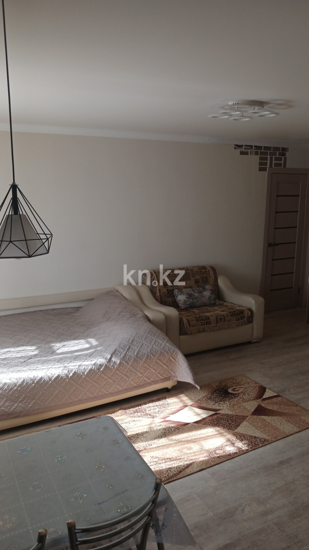 Аренда 1-комнатной квартиры посуточно, 38 м² в Караганде - фото 13