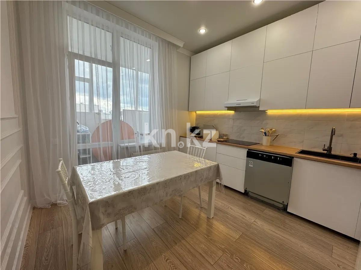 Продажа 2-комнатной квартиры, 62 м², пр. Кабанбай батыра, дом  38/1 в Астане - фото 3