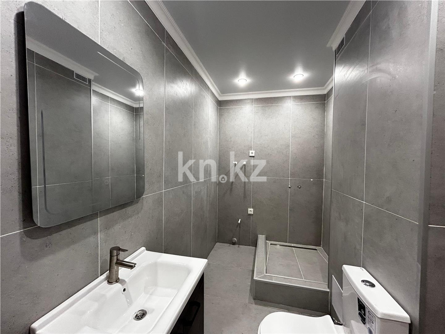 Продажа 2-комнатной квартиры, 70 м² в Караганде - фото 10