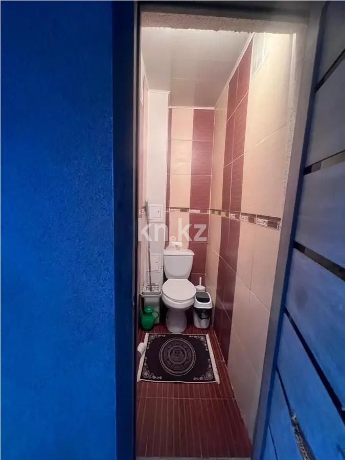 Продажа 3-комнатной квартиры, 60 м², мкр. Восток-2, дом  7 в Караганде - фото 5