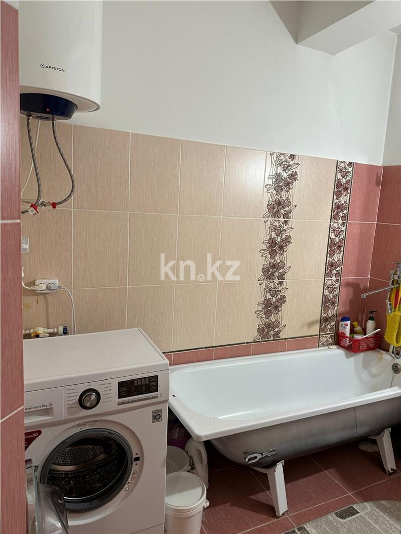 Продажа 2-комнатной квартиры, 68 м² в Караганде - фото 13