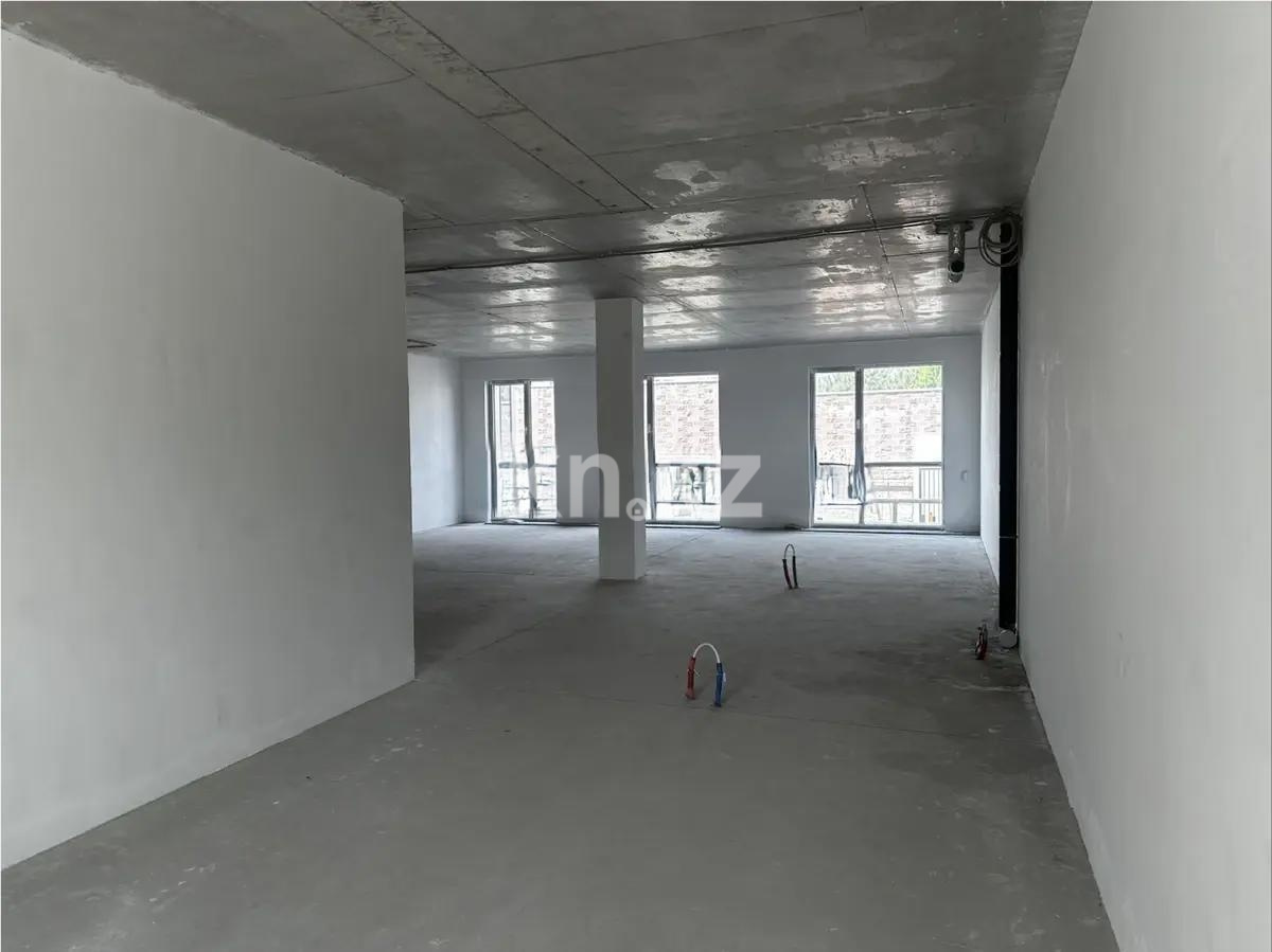 Продажа 3-комнатной квартиры, 145 м² в Алматы