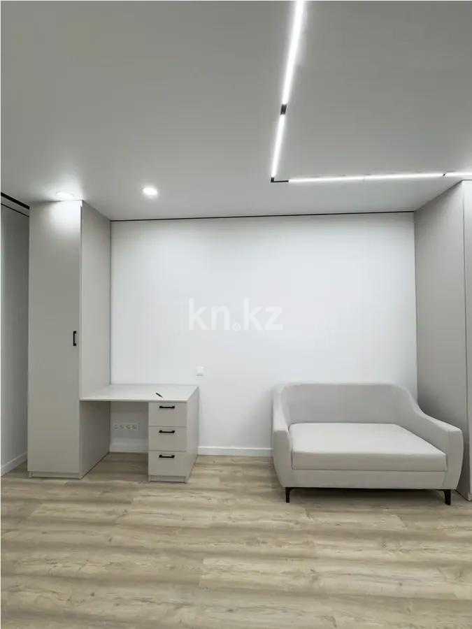 Продажа 1-комнатной квартиры, 34 м², ул. Жандосова, дом  94а в Алматы