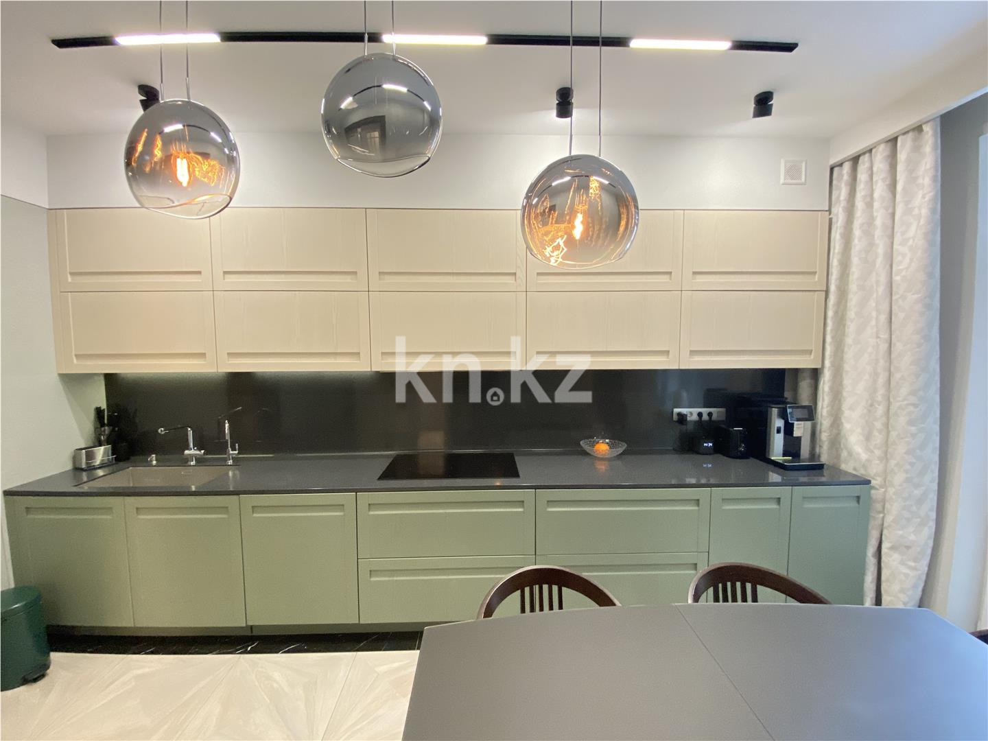 Продажа 5-комнатной квартиры, 185.9 м² в Астане - фото 6