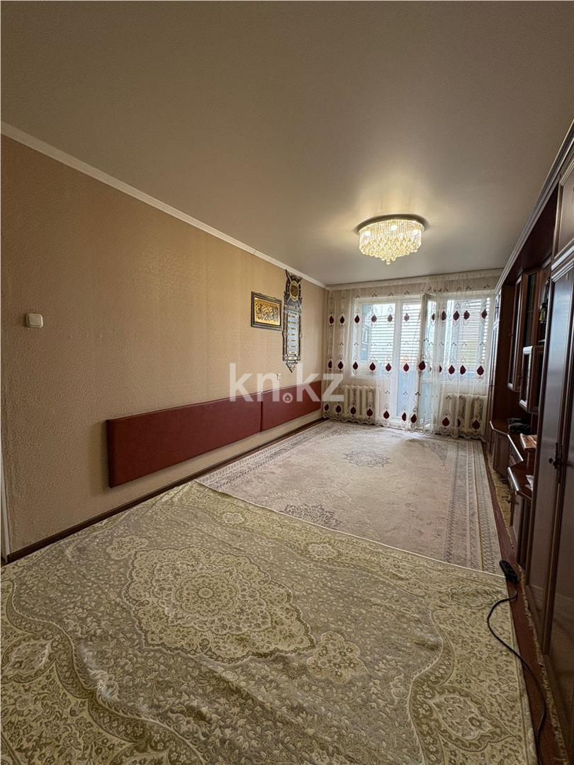 Продажа 3-комнатной квартиры, 60 м², ул. Абая в Темиртау