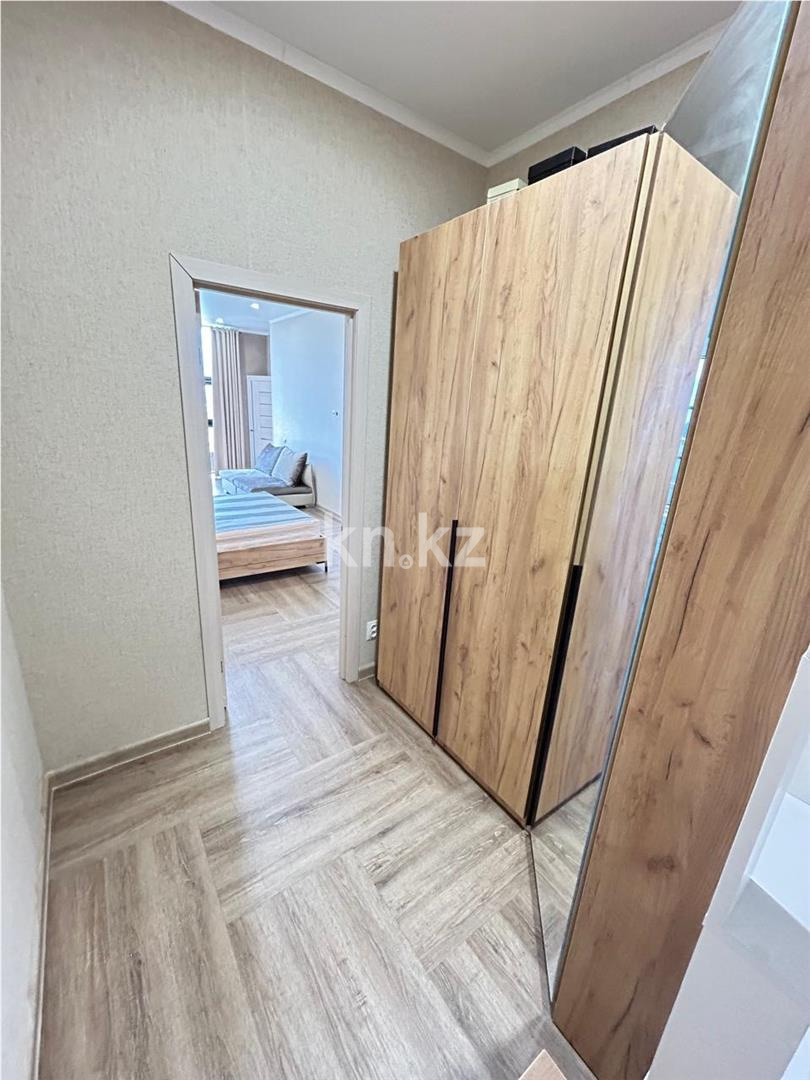 Продажа 2-комнатной квартиры, 65 м², ул. Алиханова, дом  37/4 в Караганде - фото 29