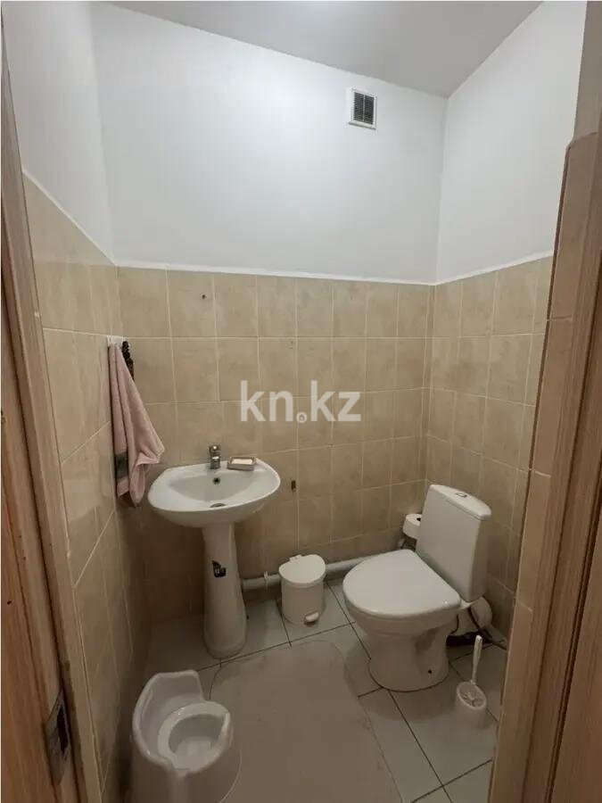 Продажа 3-комнатной квартиры, 76.8 м² в Алматы - фото 6