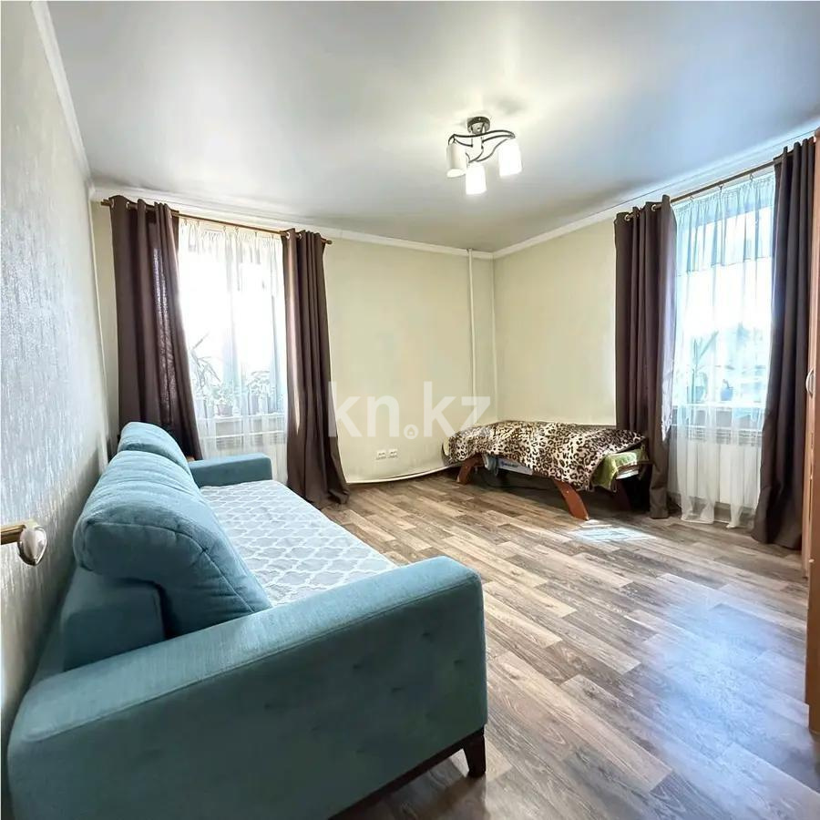 Продажа 3-комнатной квартиры, 79 м² в Караганде