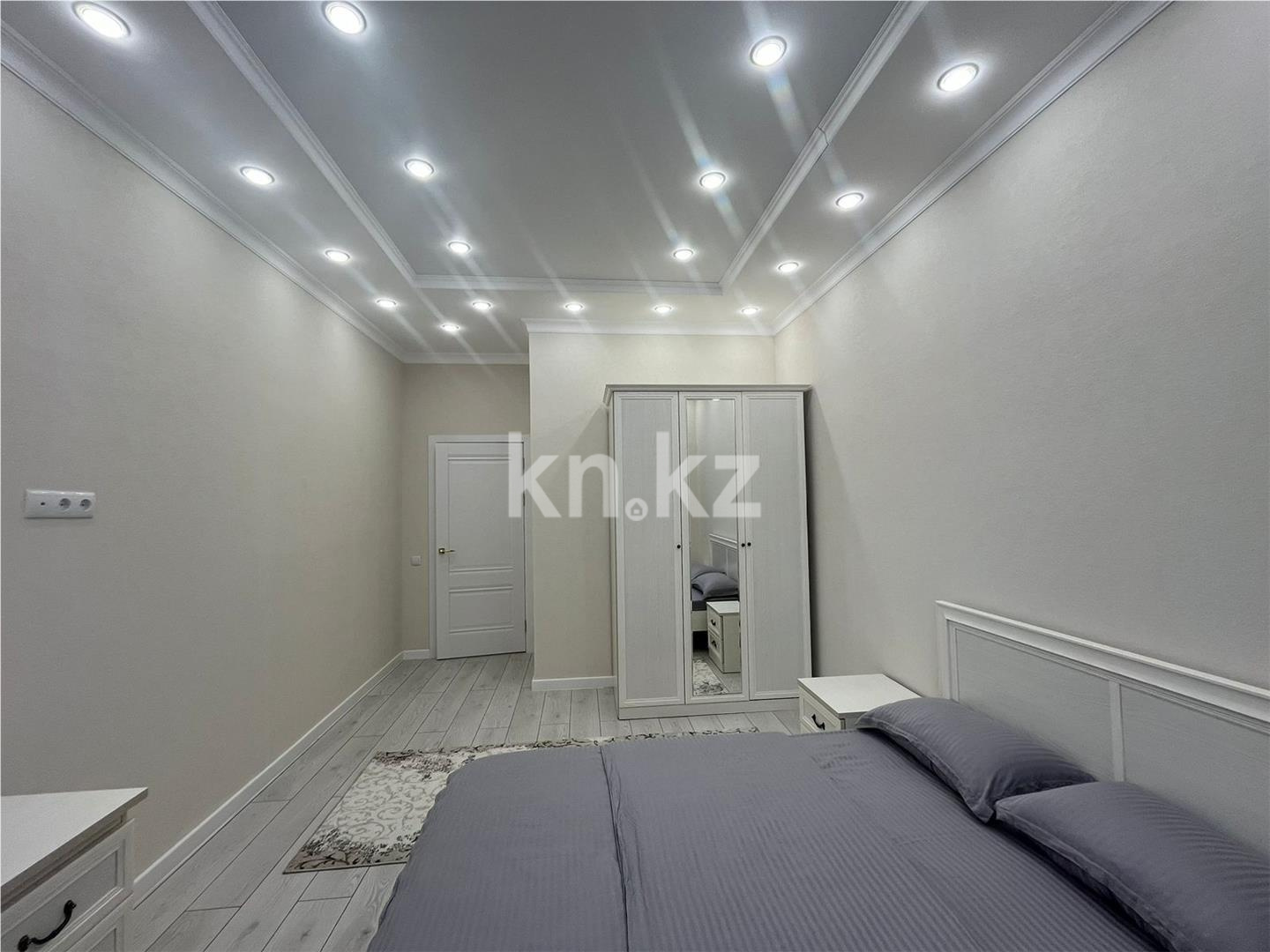 Продажа 3-комнатной квартиры, 95 м², пр. Кошкарбаева в Астане - фото 4