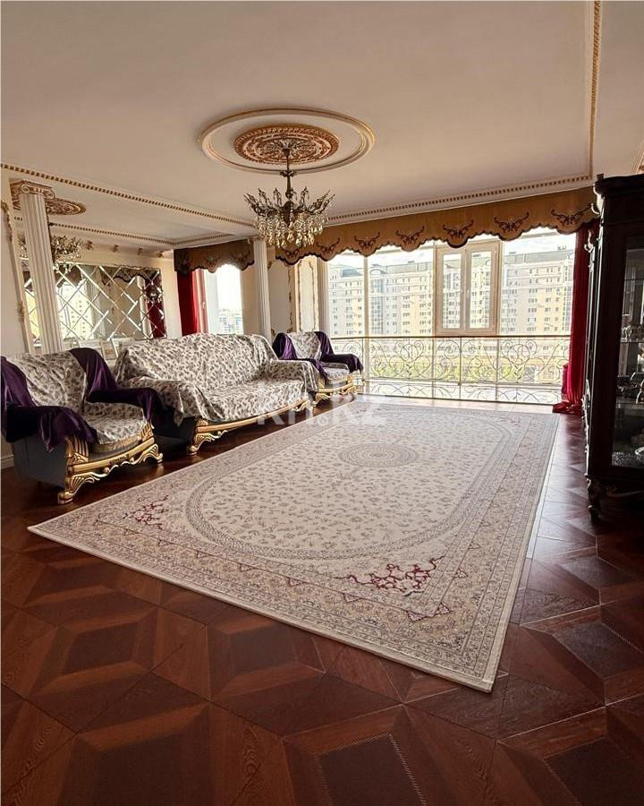 Продажа 5-комнатной квартиры, 220 м² в Астане - фото 2