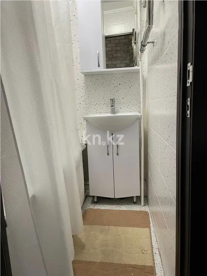 Продажа 1-комнатной квартиры, 32 м², мкр-н 23, дом  36 в Караганде - фото 3