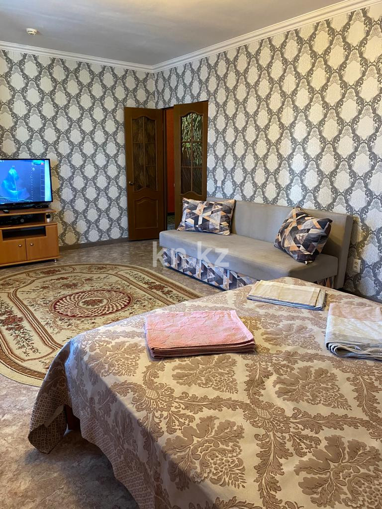 Аренда 1-комнатной квартиры посуточно, 56 м², пр. Абая, дом  63 - ул. Валиханова в Астане - фото 2