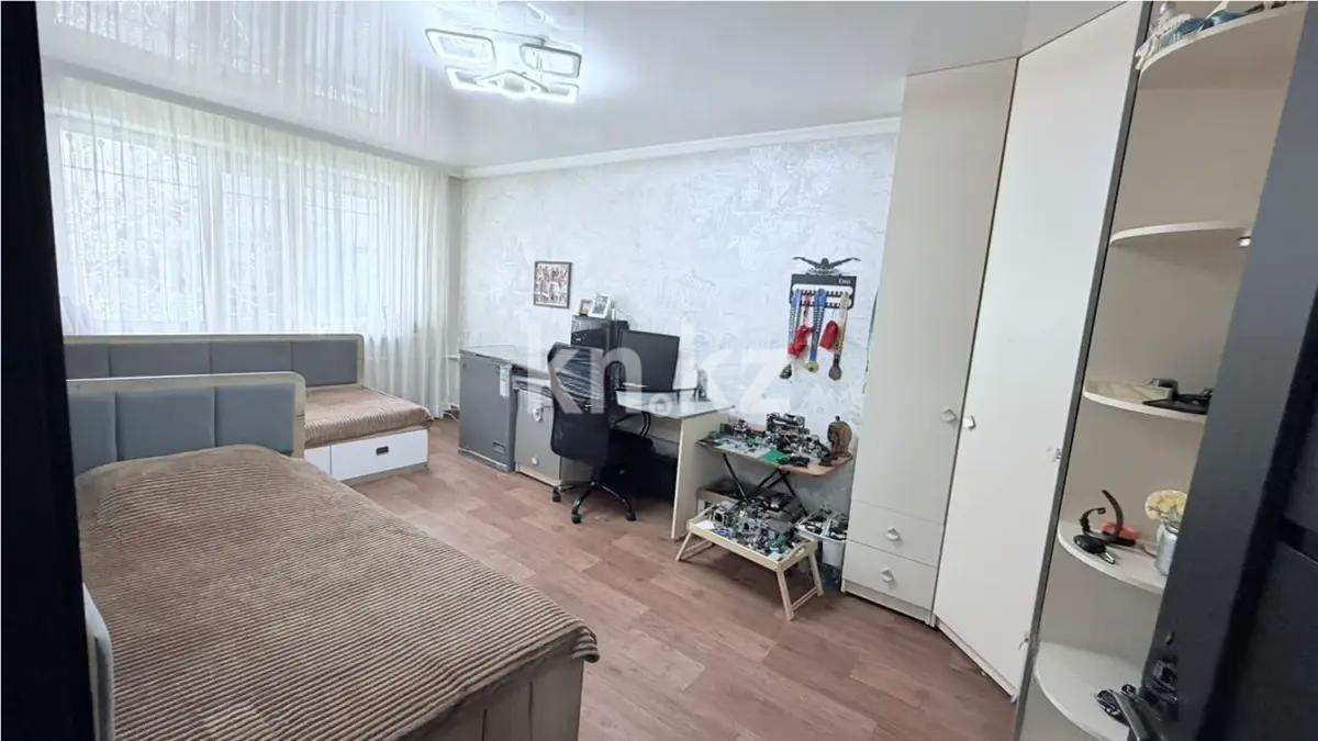 Продажа 3-комнатной квартиры, 61 м² в Караганде - фото 3