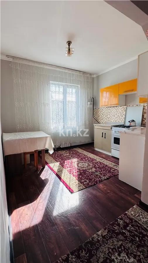Продажа 1-комнатной квартиры, 40 м², мкр-н Кокжиек, дом  46 в Алматы - фото 2