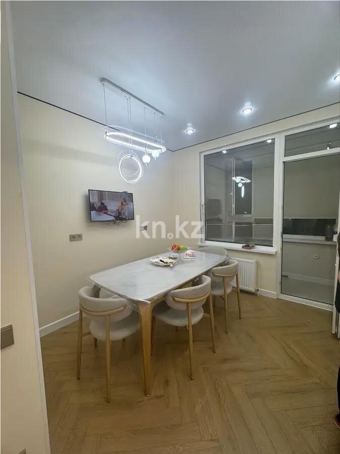 Продажа 3-комнатной квартиры, 82.8 м² в Алматы - фото 3