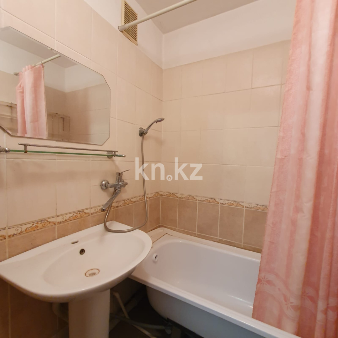 Продажа 3-комнатной квартиры, 62.2 м² в Актобе - фото 21