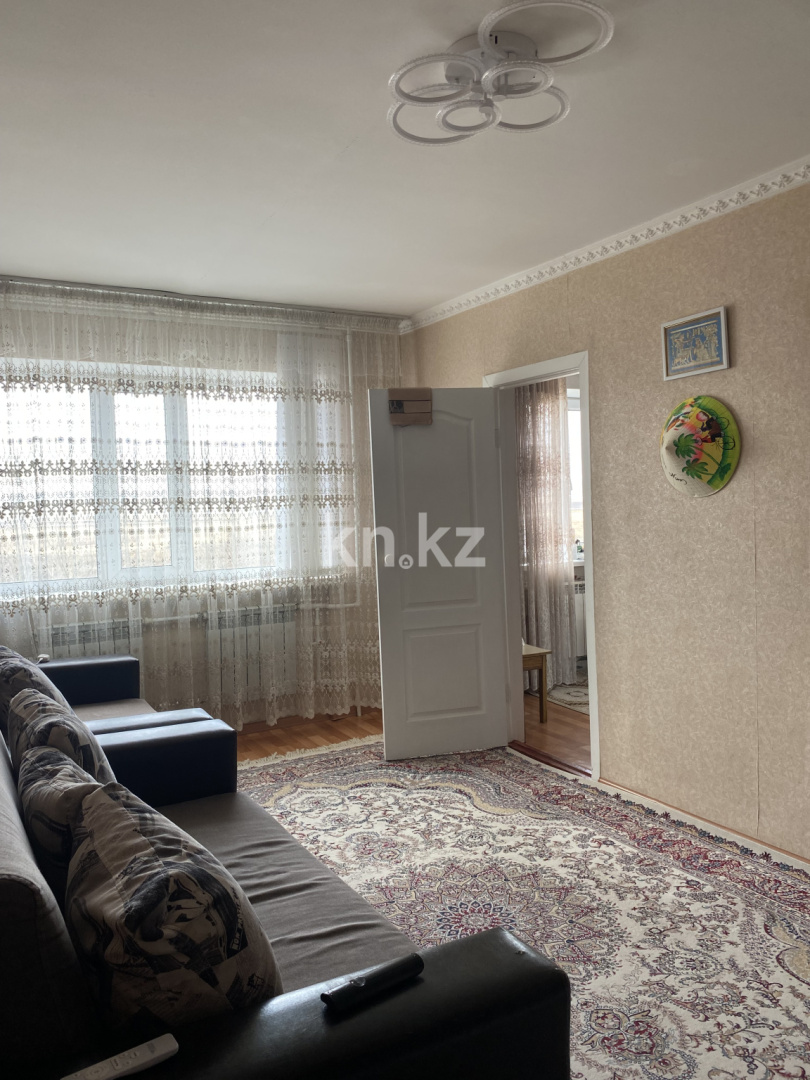 Продажа 4-комнатной квартиры, 63.6 м², мкр-н 15, дом  6 в Караганде - фото 4