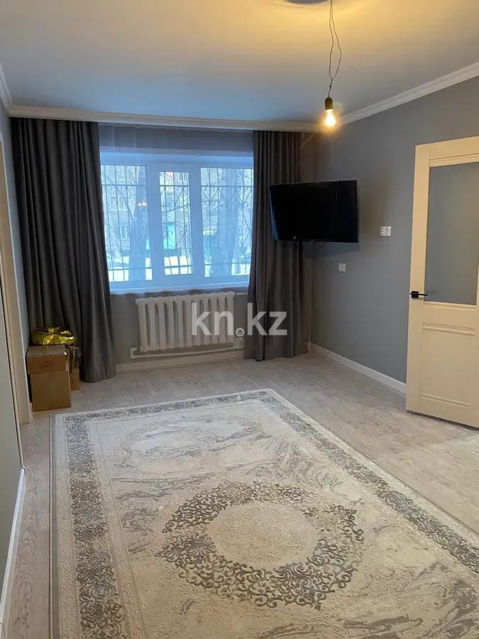 Продажа 2-комнатной квартиры, 48 м², мкр-н 13, дом  33 в Караганде