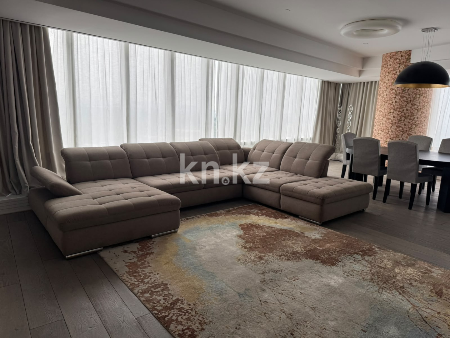 Продажа 4-комнатной квартиры, 185 м² в Алматы - фото 2