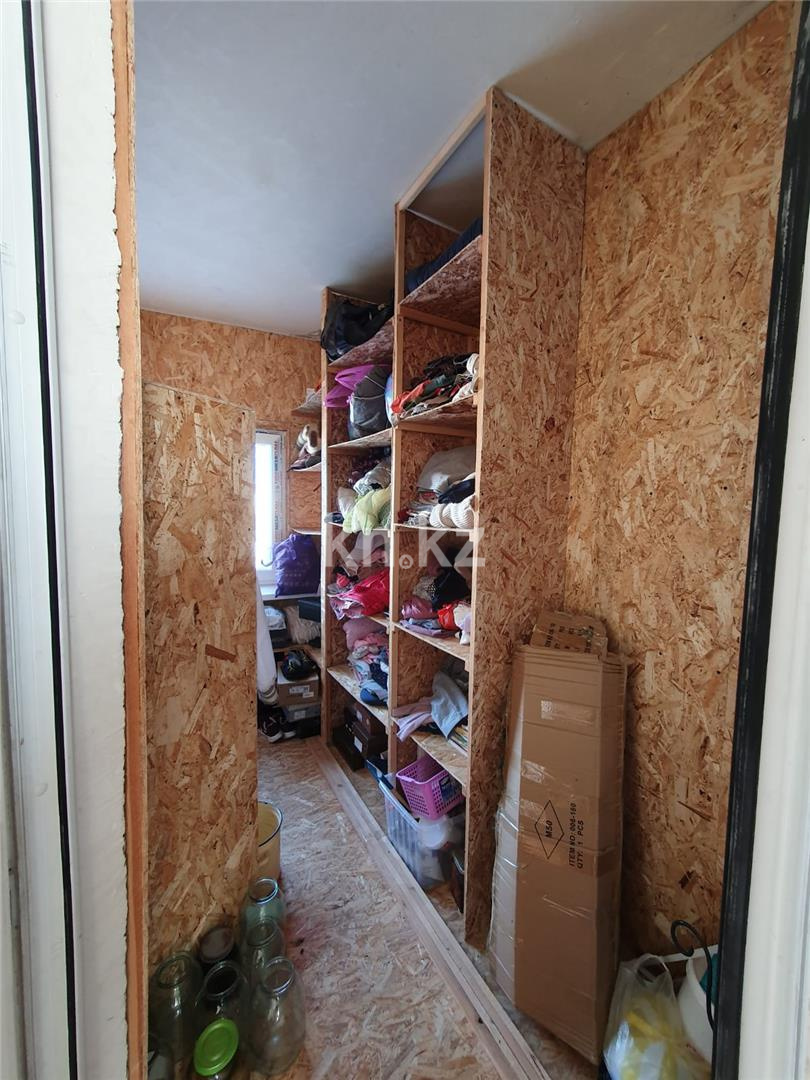 Продажа 4-комнатной квартиры, 90 м², мкр-н 8 в Темиртау - фото 9