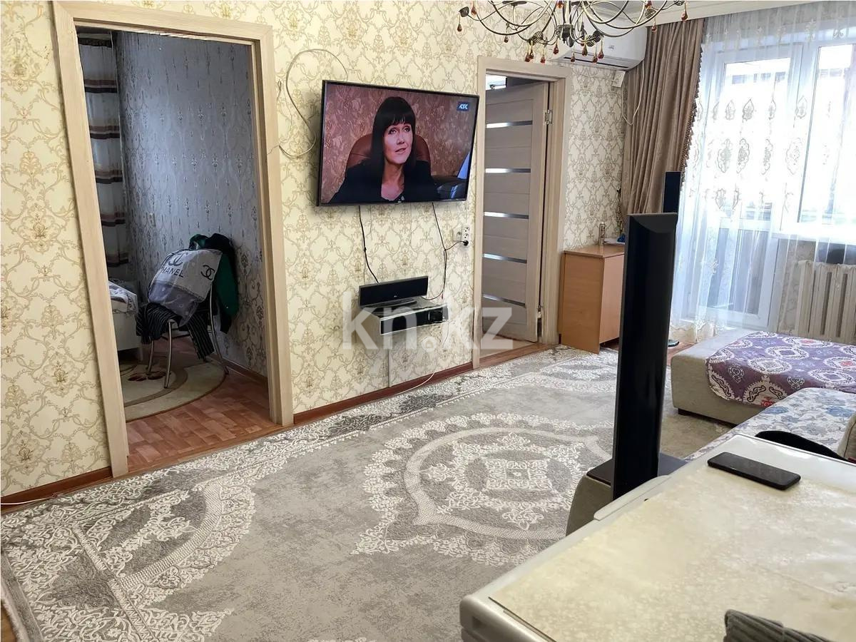 Продажа 3-комнатной квартиры, 49 м², мкр-н Восток-2, дом  13 в Караганде