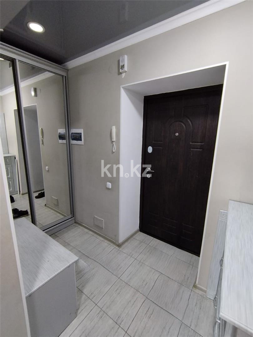 Продажа 3-комнатной квартиры, 66 м², ул. Сарыарка в Караганде - фото 15