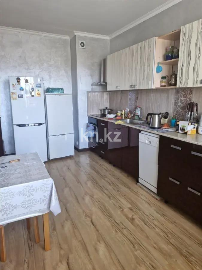 Продажа 2-комнатной квартиры, 93 м², ул. Жуалы, дом  24 в Алматы - фото 3