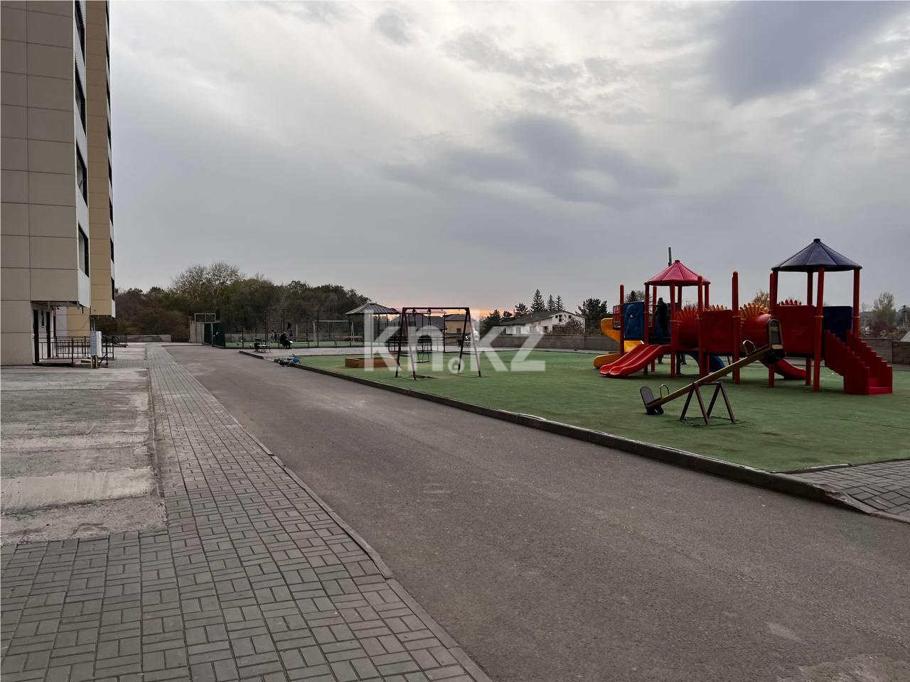 Продажа 3-комнатной квартиры, 68 м², ул. Дюсембекова в Караганде - фото 44