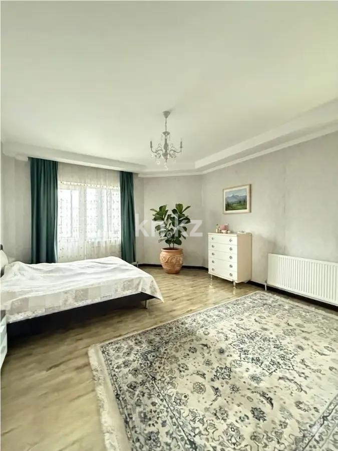 Продажа 3-комнатной квартиры, 137 м² в Алматы