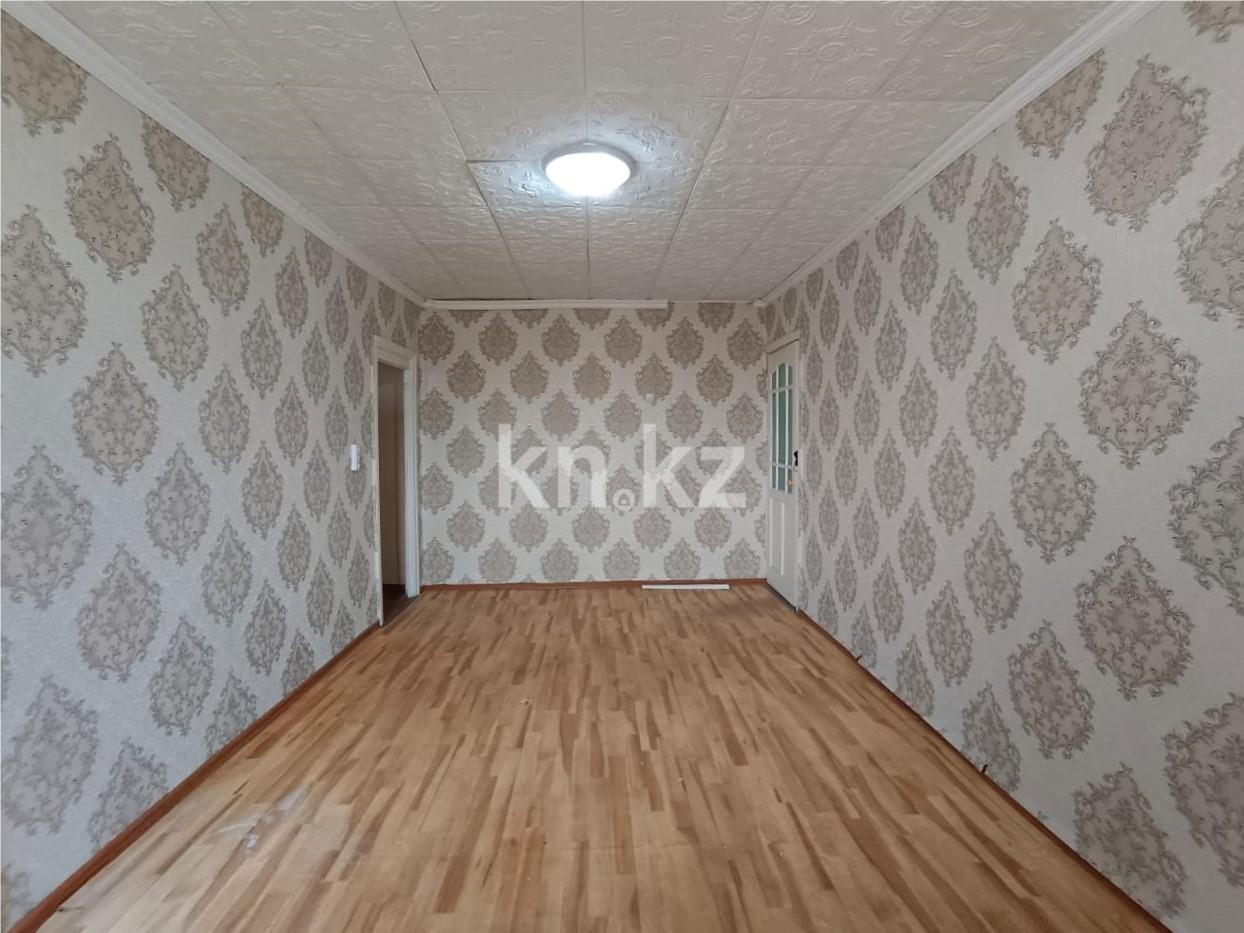 Продажа 2-комнатной квартиры, 43 м², мкр-н 16 в Караганде - фото 2