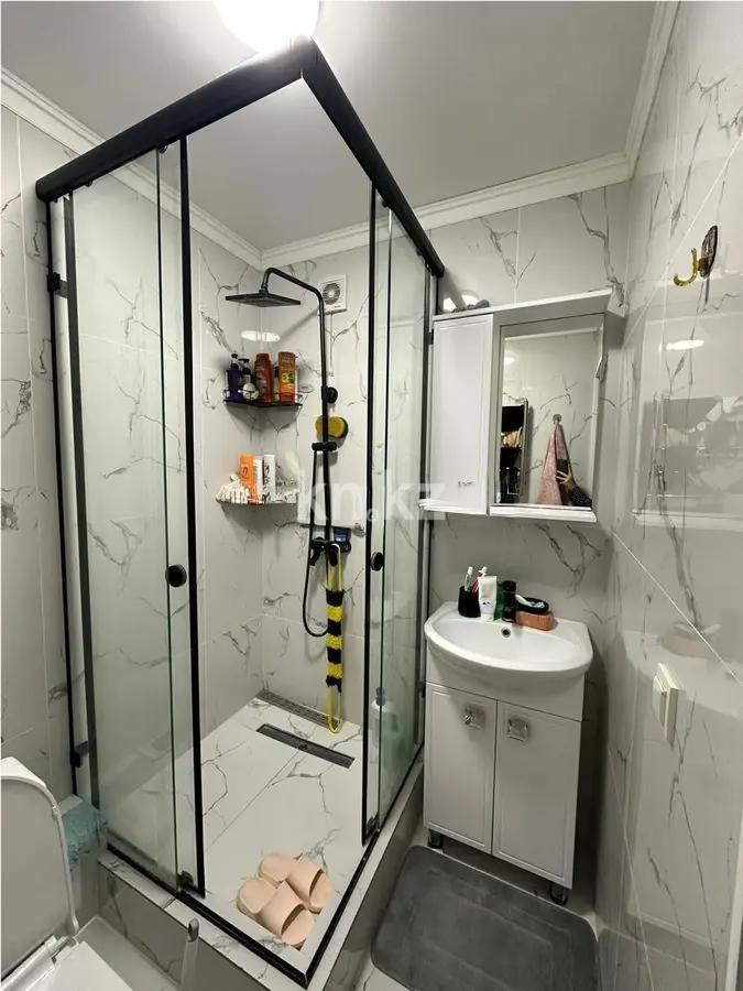 Продажа 1-комнатной квартиры, 33 м², мкр-н 6, дом  19а в Алматы - фото 3