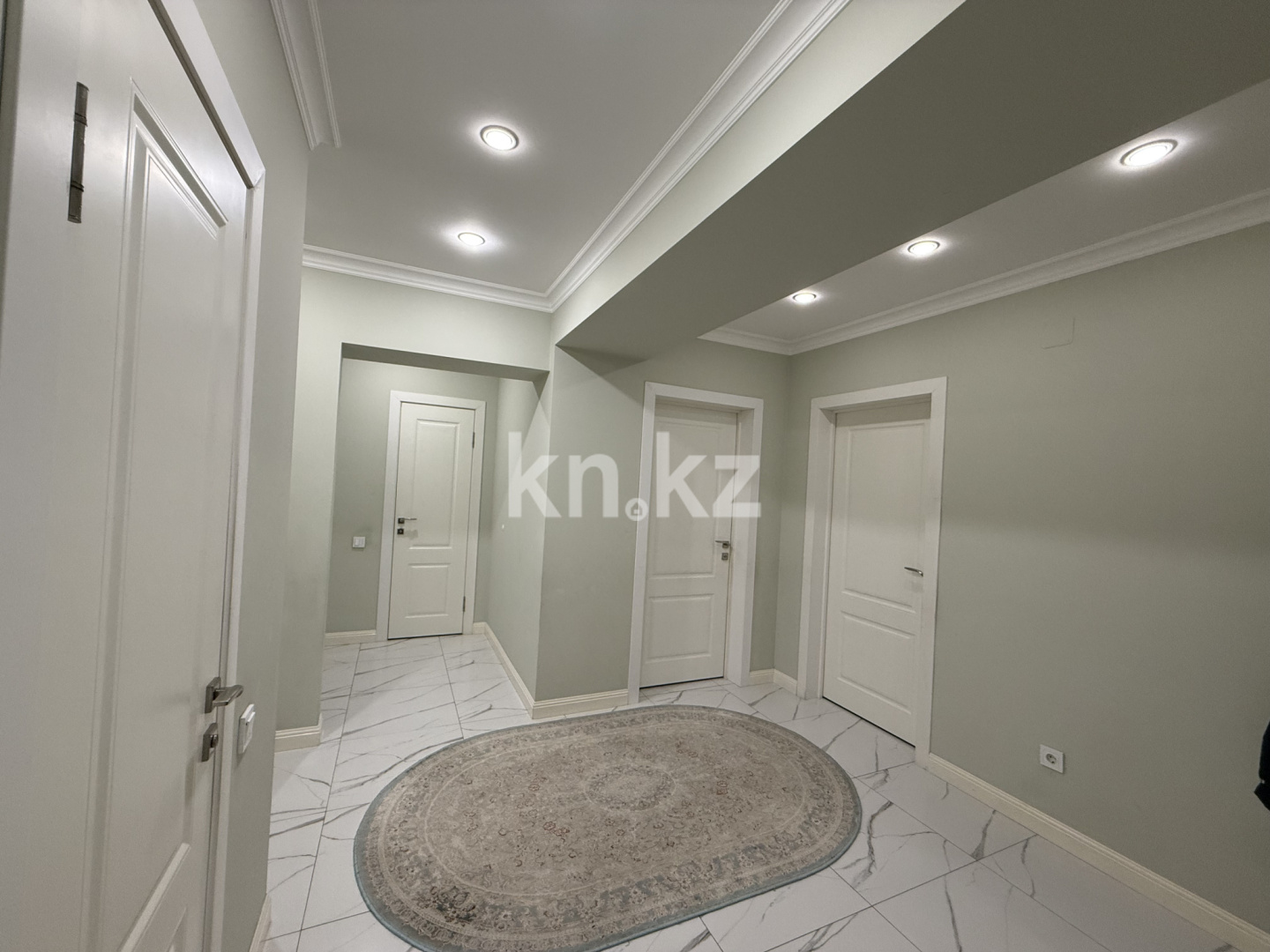 Продажа 4-комнатной квартиры, 95 м² в Алматы