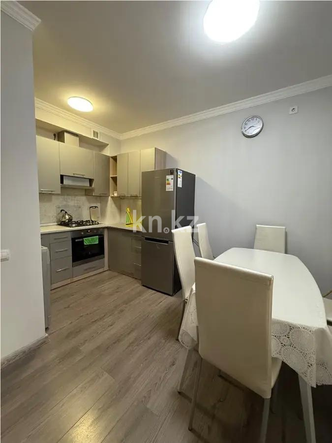 Продажа 2-комнатной квартиры, 55 м², мкр-н Аксай-2, дом  25 в Алматы - фото 3