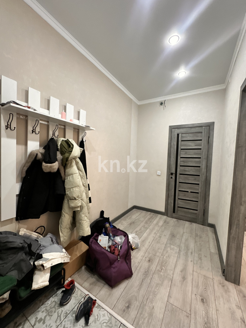 Продажа 2-комнатной квартиры, 66 м², ул. Ашимова, дом  21 в Караганде - фото 22