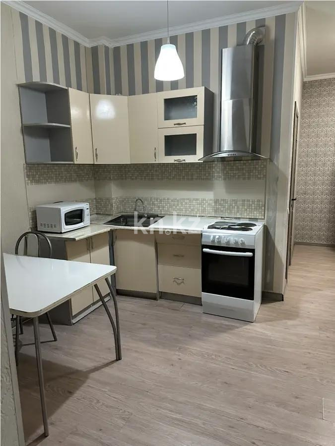 Продажа 2-комнатной квартиры, 53 м², пр. Кошкарбаева, дом  32/1 в Астане - фото 3