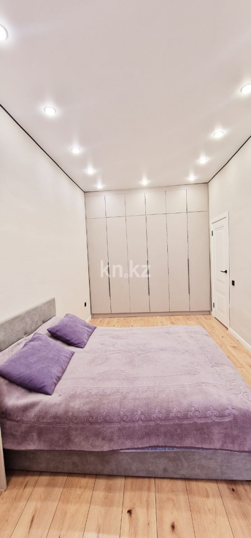 Продажа 2-комнатной квартиры, 51 м², ул. Байтурсынова, дом  42 - район Нурлы жол в Астане - фото 4