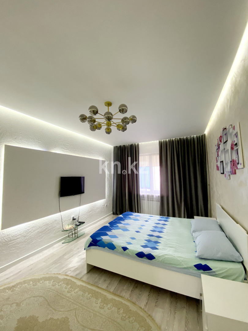 Аренда 1-комнатной квартиры посуточно, 52 м², Алмагуль мкр-н, дом  9 в Атырау - фото 6