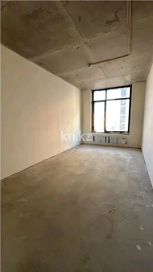 Продажа 4-комнатной квартиры, 136 м² в Астане
