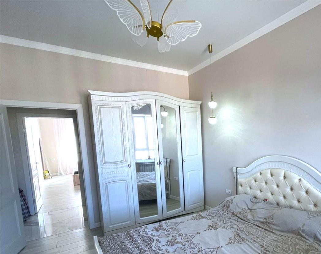 Продажа 3-комнатной квартиры, 81 м², 137 учетный квартал в Караганде - фото 6