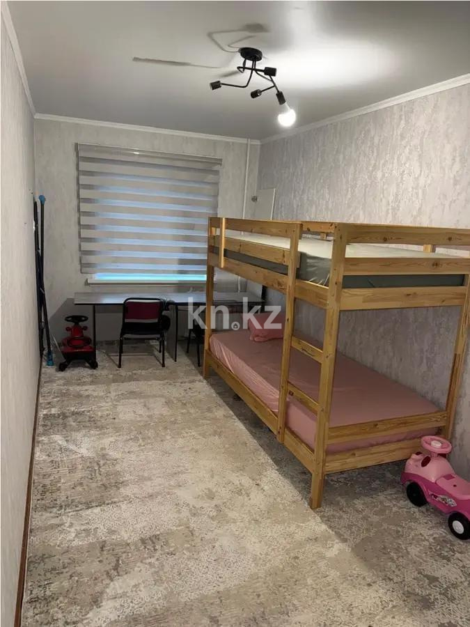 Продажа 3-комнатной квартиры, 60 м², ул. Алиханова, дом  18 в Караганде - фото 3