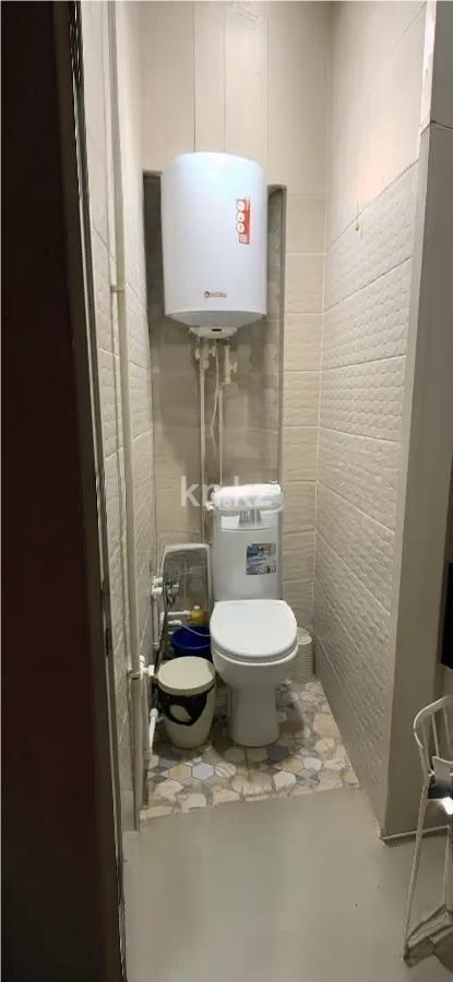 Продажа 3-комнатной квартиры, 60 м², ул. Жекибаева, дом  127 в Караганде - фото 4