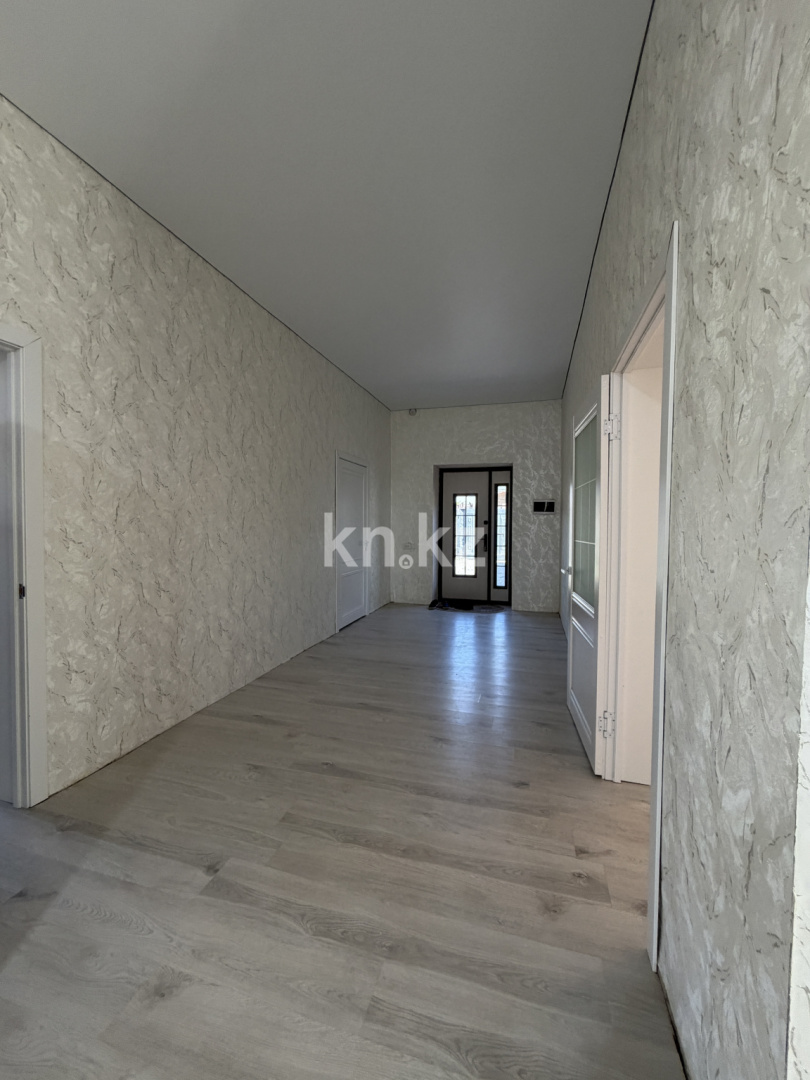 Продажа 5-комнатного дома, 200 м² в Шымкенте - фото 4