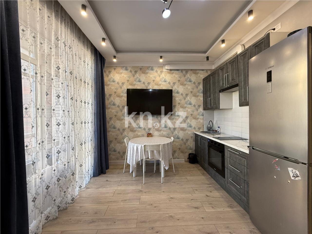 Продажа 2-комнатной квартиры, 66 м² в Караганде